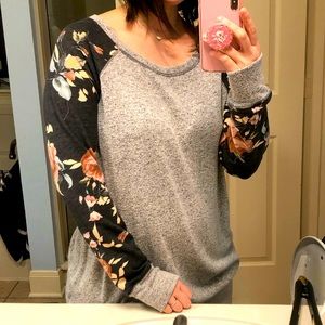 Gray long sleeve top with floral print sleeves size M